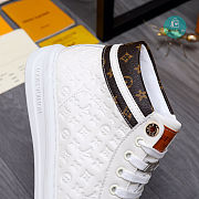 Louis Vuitton High Top In Monogram White Sneakers - 3