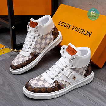 Louis Vuitton High Top In Damiers Sneakers