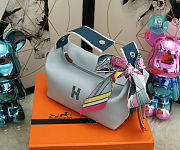 HERMÈS Toile Bride-A-Brac Small Travel Case Blue 25x21x14 cm - 6