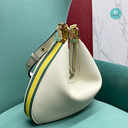 Gucci Attache Small Shoulder Bag In White Leather 35×4.5×30 cm - 4