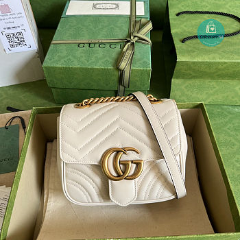 Gucci Marmont Matelassé Mini Tote Bag In White Leather 18x13.5x8cm