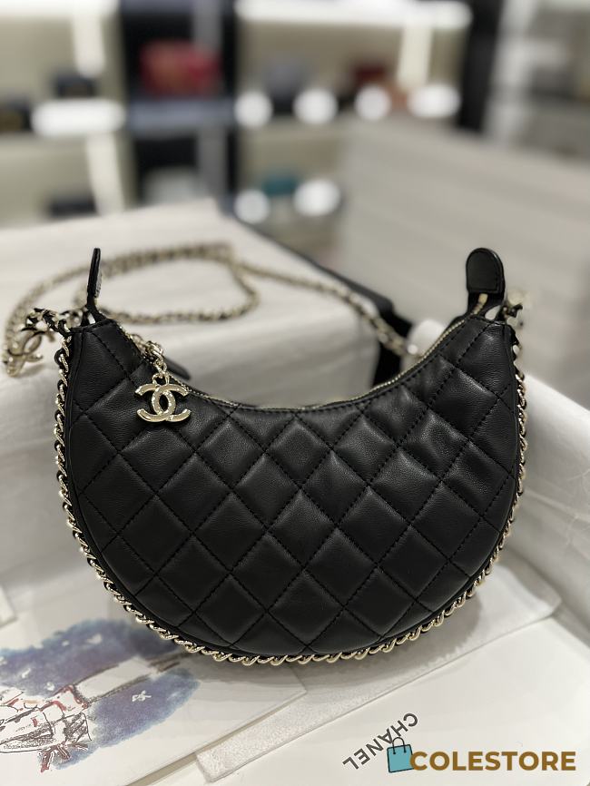 Chanel 23P Hobo Loop Bag Black Moon Bag Light Gold Hardware 15x20x6 cm - 1