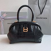 Colestore Balenciaga Women's Black 'editor Small' Shoulder Bag 27x15.5x11cm - 1