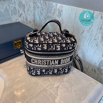 DIOR DiorTravel Vanity Case Blue Dior Oblique Embroidery 24x17x13.5cm