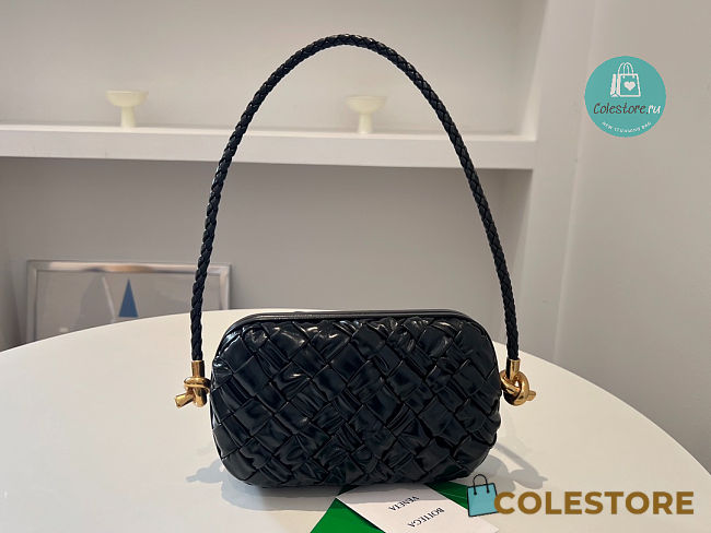Bottega Veneta Knot On Strap Black 717623 20x12x5x5cm  - 1