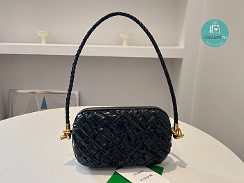 Bottega Veneta Knot On Strap Black 717623 20x12x5x5cm 