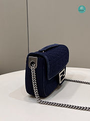 Fendi Navy Blue Baguette Chain Medium Shoulder Bag 24×6×13cm - 3