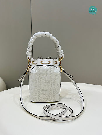  Fendi Mon Tresor White 12×18×10cm