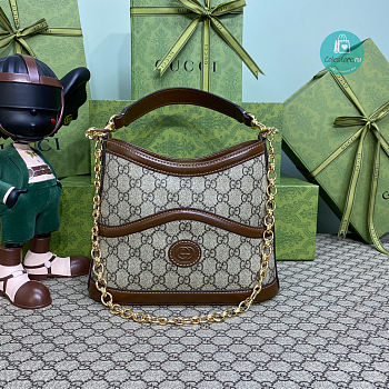 Gucci Large Shoulder Bag With Interlocking Size 25x21x9cm