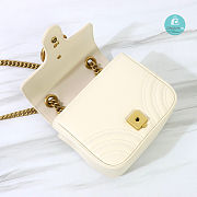 Gucci GG Marmont Mini Shoulder Bag White Size 18x15x8cm - 2