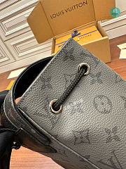 Louis Vuitton Men Christopher Backpack Size 32x39x12cm - 5