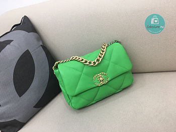 Chanel 19 Calfskin Green Flap Bag Size 30x20x10cm 