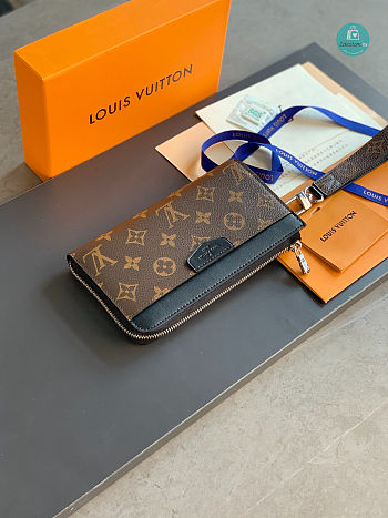 Louis Vuitton Zippy Dragonne Monogram M69407 Brown Size 19×11×3.5cm