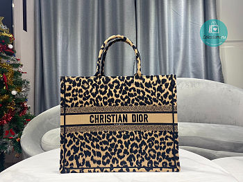 Dior Large Book Tote Beige Multicolor Mizza Embroidery (42x35x18.5 cm)