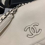 Chanel Hamptons Foldover Flap Bag Quilted Calfskin White Size 32x7.5x19CM - 4