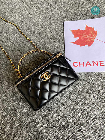 Chanel Vanity With Chain Black 2122 Size 17x9.5x8cm