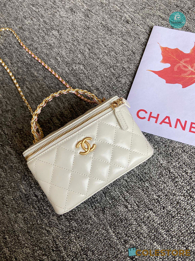 Chanel Vanity With Chain White 2122 Size 17x9.5x8cm - 1