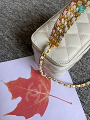 Chanel Vanity With Chain White 2122 Size 17x9.5x8cm - 6