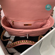 Chanel 19 Flap Bag In Pink size 26x17x8cm - 5