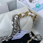 Chanel 19 Flap Bag In White size 26x17x8cm - 6
