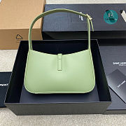 Saint Laurent Women's Le 5 7 Hobo Bag In Mint Size 24.5x14x6cm - 4
