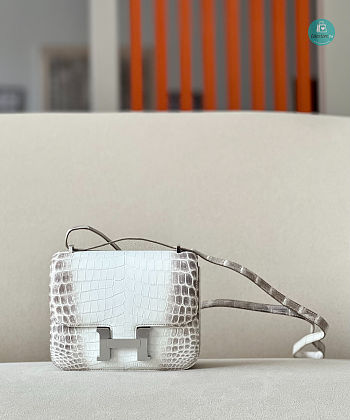 Hermes Constance 24 Crocodile Leather In White Size 19x15x4cm