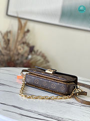Louis Vuitton Pochette Métis East West M46279 Size 21.5x13.5x6cm  - 2