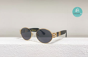 Fendi V3 Oval Fendace Black Sunglasses