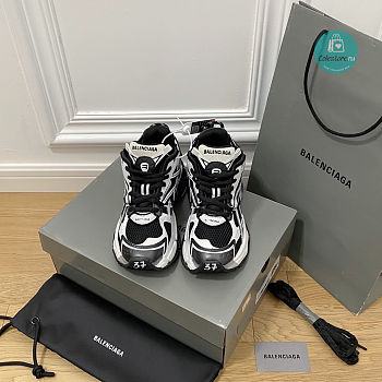 Balenciaga Black/White Runner Sneakers Size 35-45cm