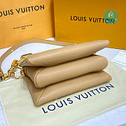 Louis Vuitton Coussin BB Bag Beige Size 20×16×12cm - 4