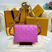 Louis Vuitton Coussin BB Bag Pink Size 20×16×12cm - 3