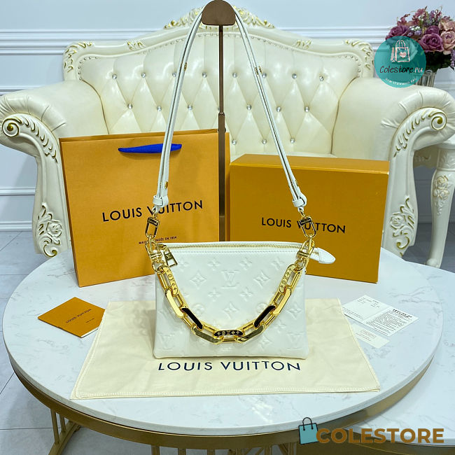 Louis Vuitton Coussin BB Bag White Size 20×16×12cm - 1