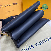  Louis Vuitton Coussin BB Bag Black Size 20×16×12cm - 4