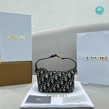 Dior Travel Nomad Black Size 22x13x9.5cm