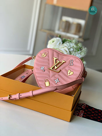 Louis Vuitton Pink Heart Bag Love Lock 18x15.5x5cm