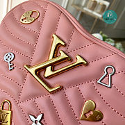 Louis Vuitton Pink Heart Bag Love Lock 18x15.5x5cm - 2