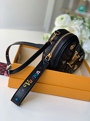 Louis Vuitton Black Heart Bag Love Lock 18x15.5x5cm - 3