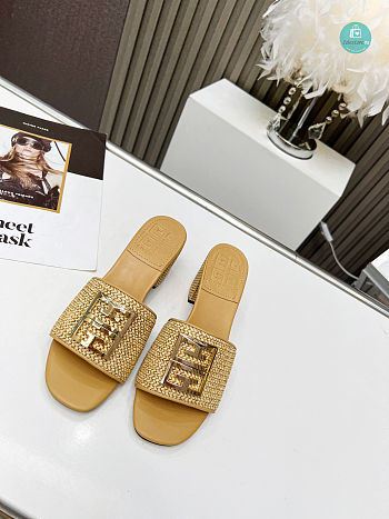 Givenchy Yellow 4G Heels in leather size 35-42cm