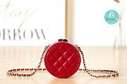 Chanel Clutch With Chain Lambskin, enamel & gold-tone metal Red/White - 4