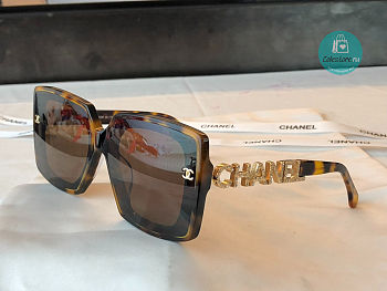 Chanel Black/Brown Sunglasses
