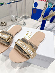  Dior Evolution Beige Slipper Size 35-40cm - 4
