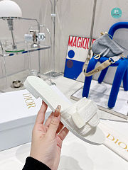 Dior Evolution White Slipper Size 35-40cm - 4