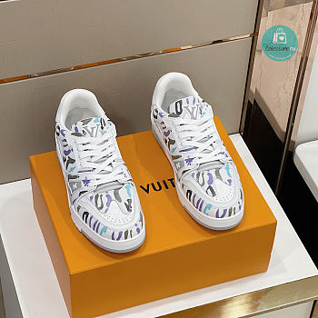 Louis Vuitton Grey Trainers Size 38-45cm
