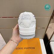 Louis Vuitton Grey Trainers Size 38-45cm - 6