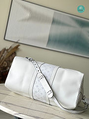 Louis Vuitton Keepall Bandoulière 50 Size 50x29x23cm   - 3