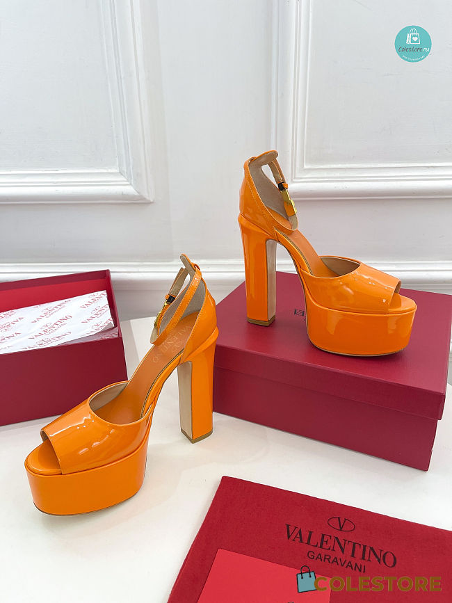 Valentino Garavani Tan-Go Patent Leather Platform Pumps Orange Size 35-42cm - 1