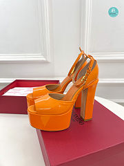 Valentino Garavani Tan-Go Patent Leather Platform Pumps Orange Size 35-42cm - 6