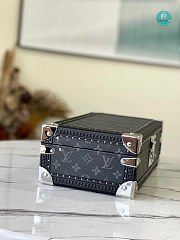 Louis Vuitton 8 Watch Case Black Size 35x12x19.5cm - 5