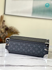 Louis Vuitton 8 Watch Case Black Size 35x12x19.5cm - 4