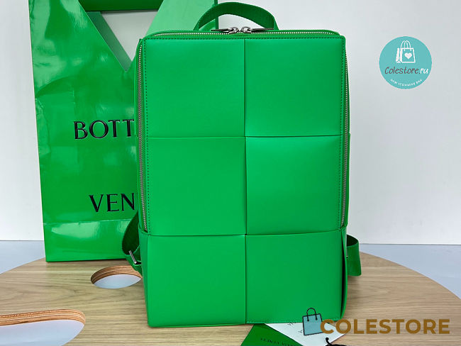 Bottega Veneta Arco Backpack Green Size 34x24x12cm - 1